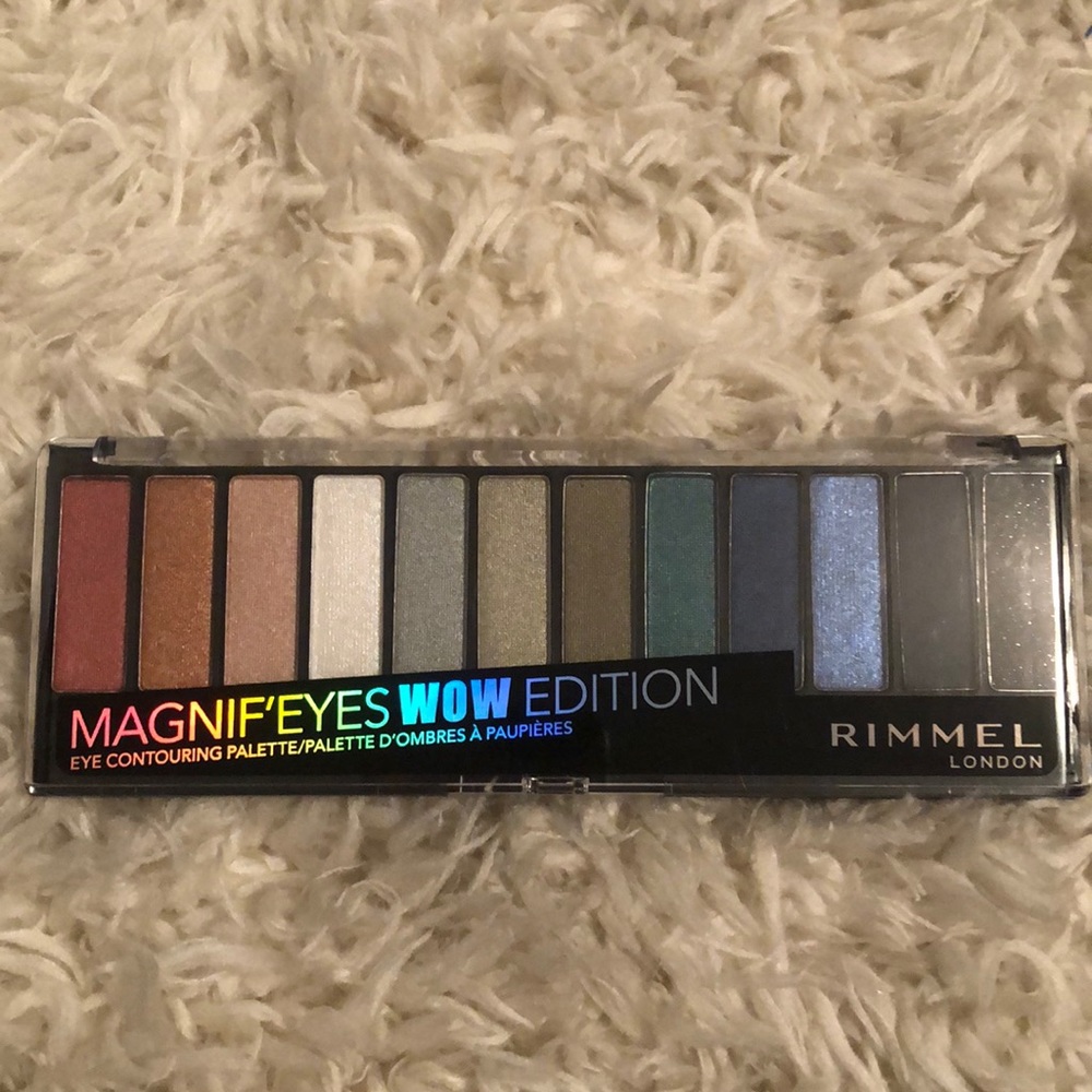 Magnif’eyes Wow Edition Rimmel London eye palette